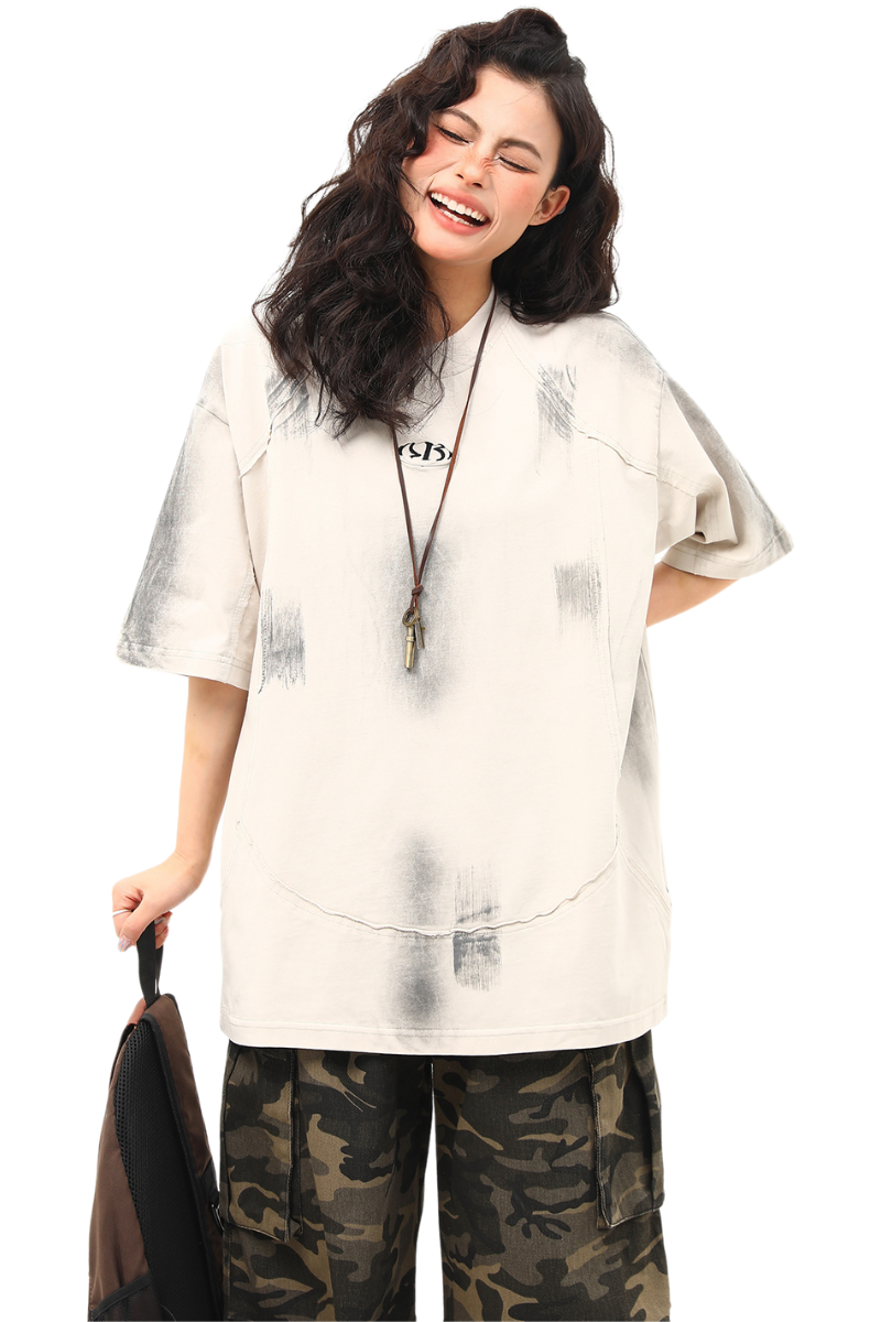 spray logo tee