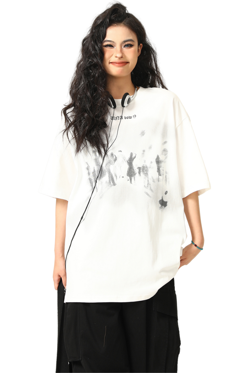 lazy alien tee