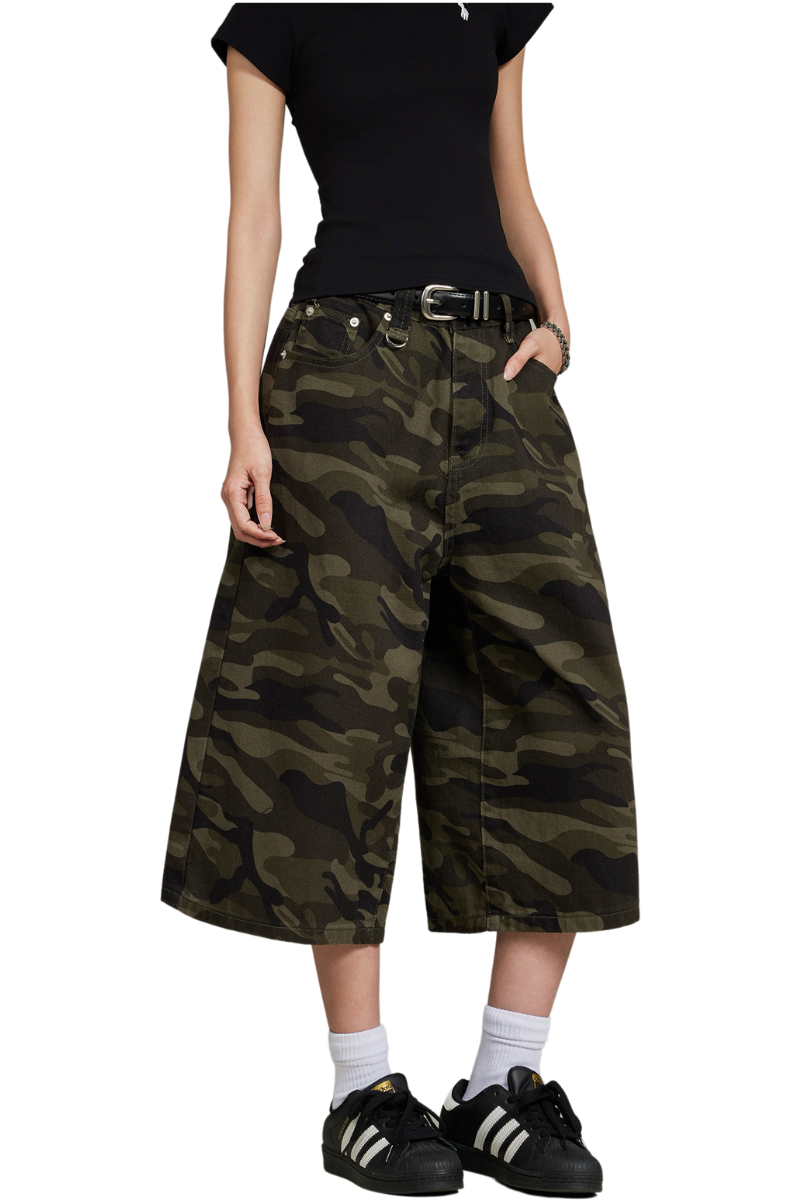 camo wide cargo shorts